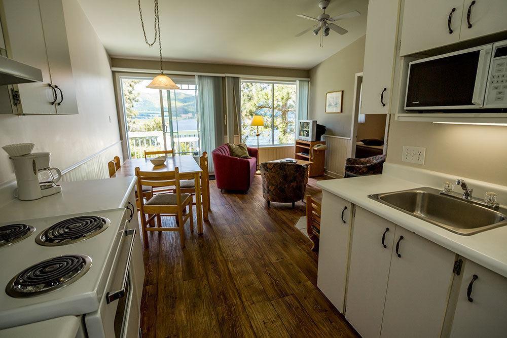 Chalets Condos Sur Le Fjord LʼAnse-Saint-Jean Esterno foto
